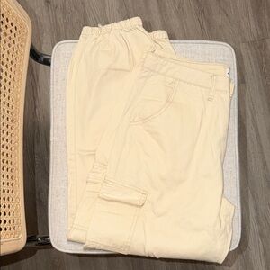 Revolve Cream Cargo Pants 28 New